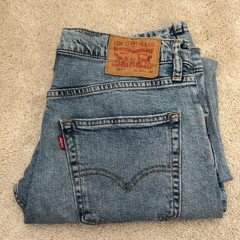 Levi’s Straight Distressed Skinny Leg Jeans